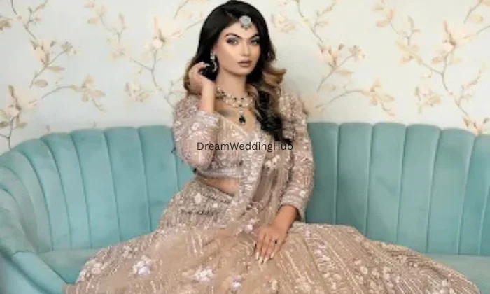 Tress Lounge Zirakpur